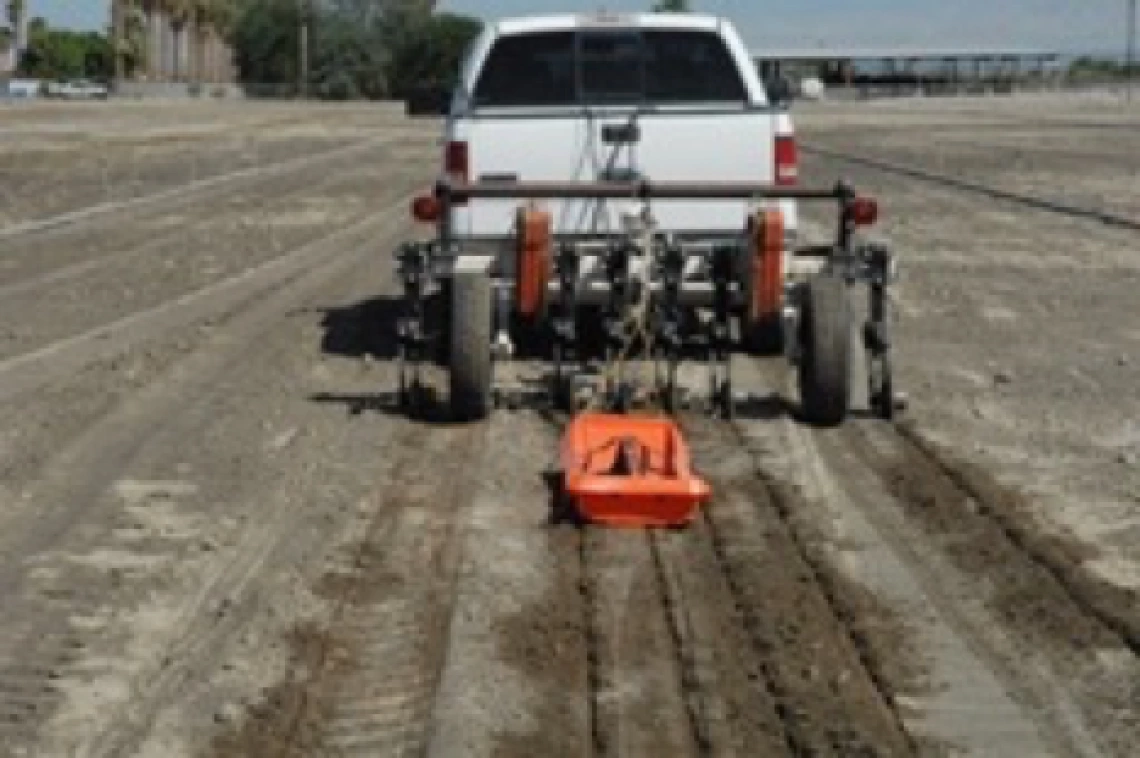 Figure 4-7-1. Conductance survey in Yuma with a Veris and EM-38 sensor